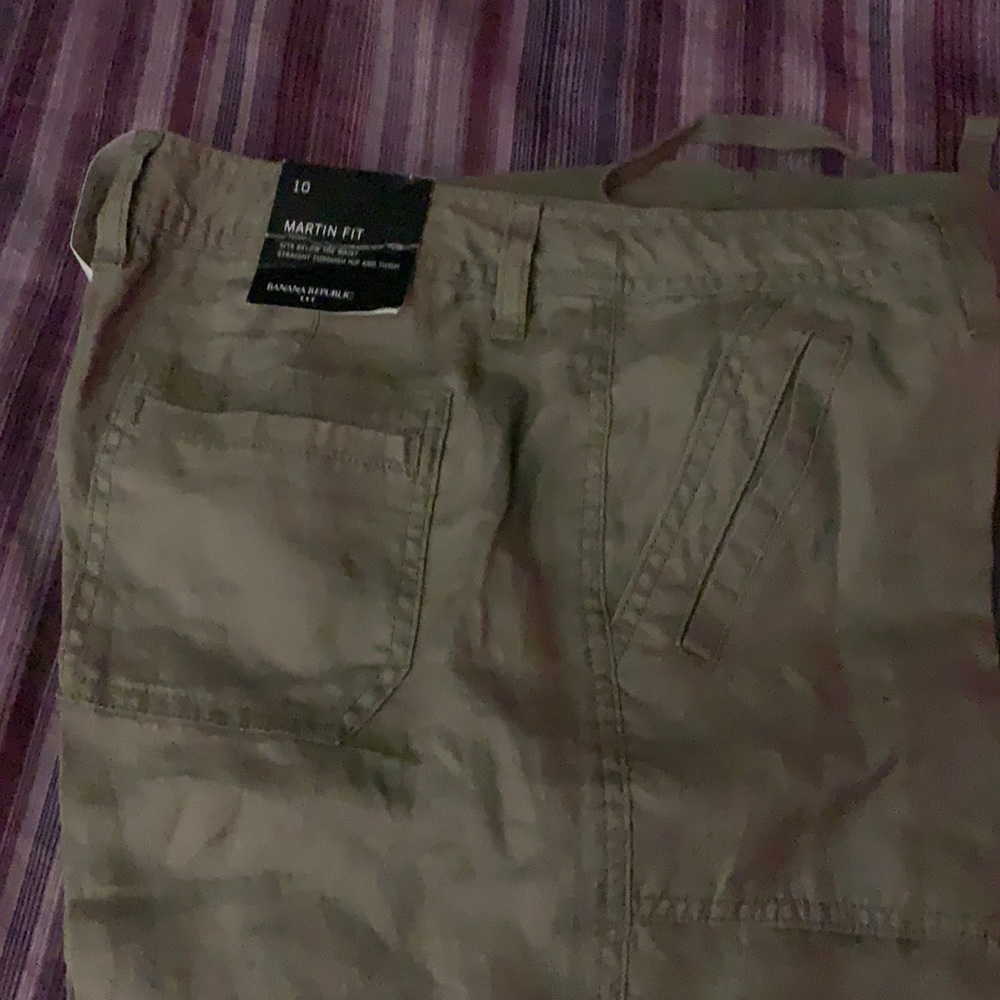 NWT Banana Republic Khaki straight leg pants sz 10